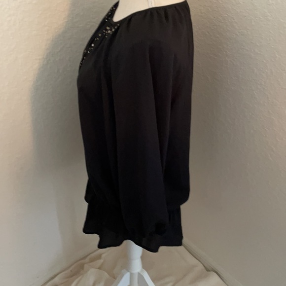 Chico’s Woman’s Long Sleeve Top Size 1 - Picture 6 of 8